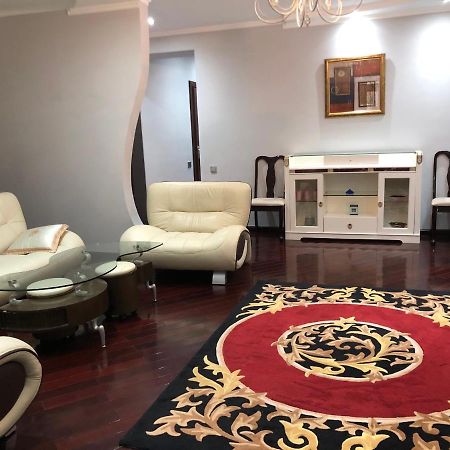 Beautiful Apartments In The Heart Of The City Tashkent Luaran gambar